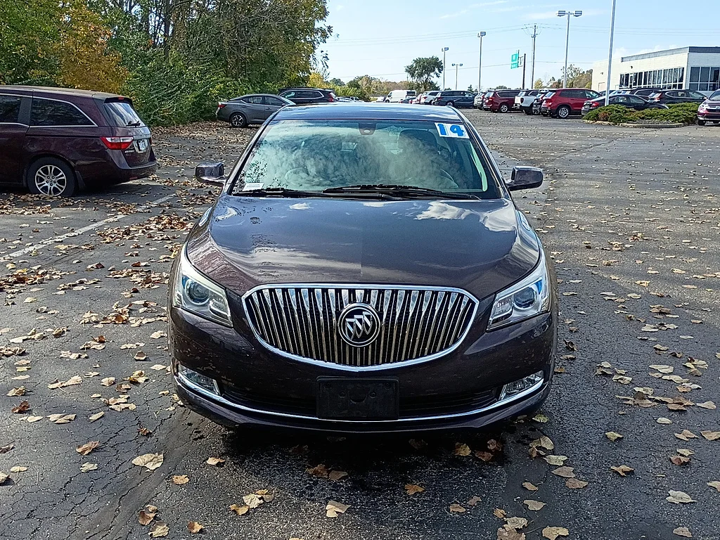 Used 2014 Midnight Amethyst Metallic Buick Base image 8