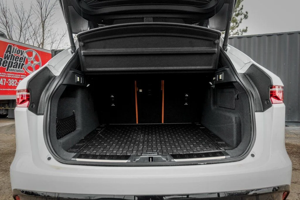 2026 Jaguar F-Pace R-Dynamic S - Photo 8