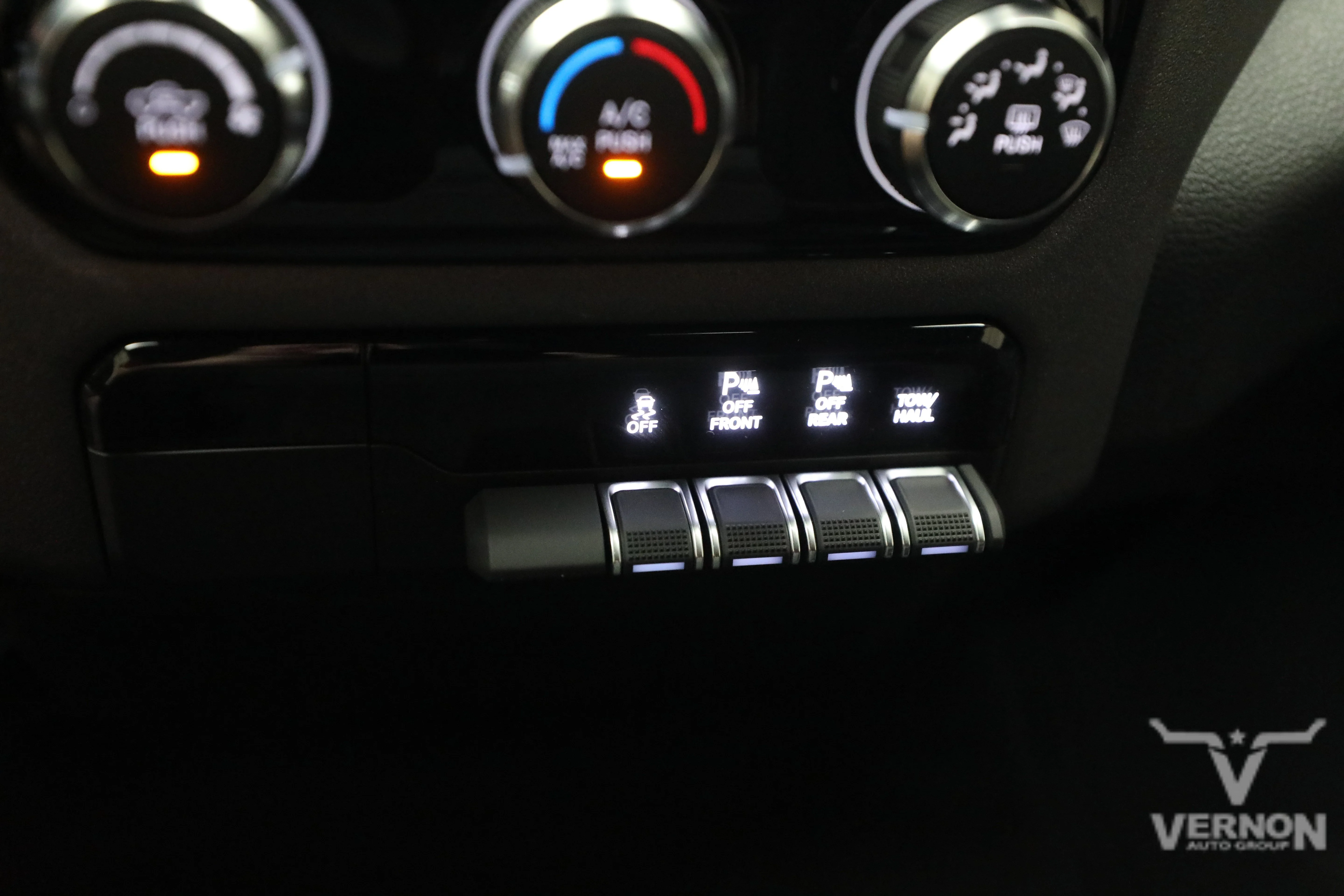 New 2026 Ram 1500 Express Crew Cab 2WD