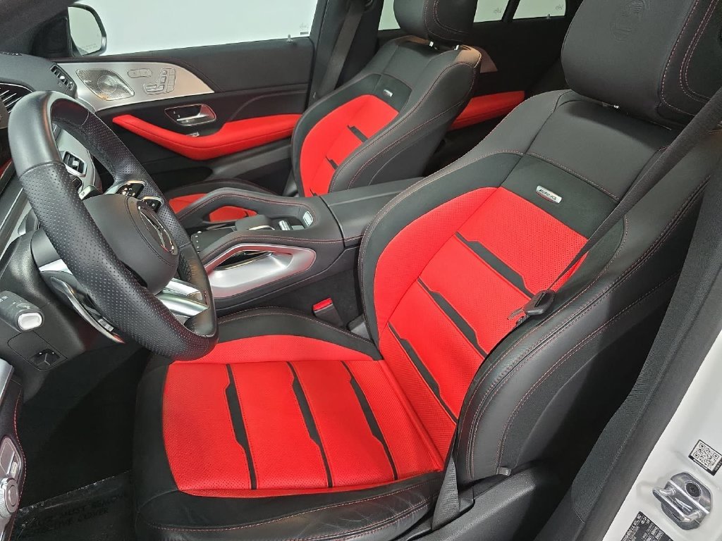 Used 2025 Polar White Mercedes-Benz GLE 53 AMG® image 5