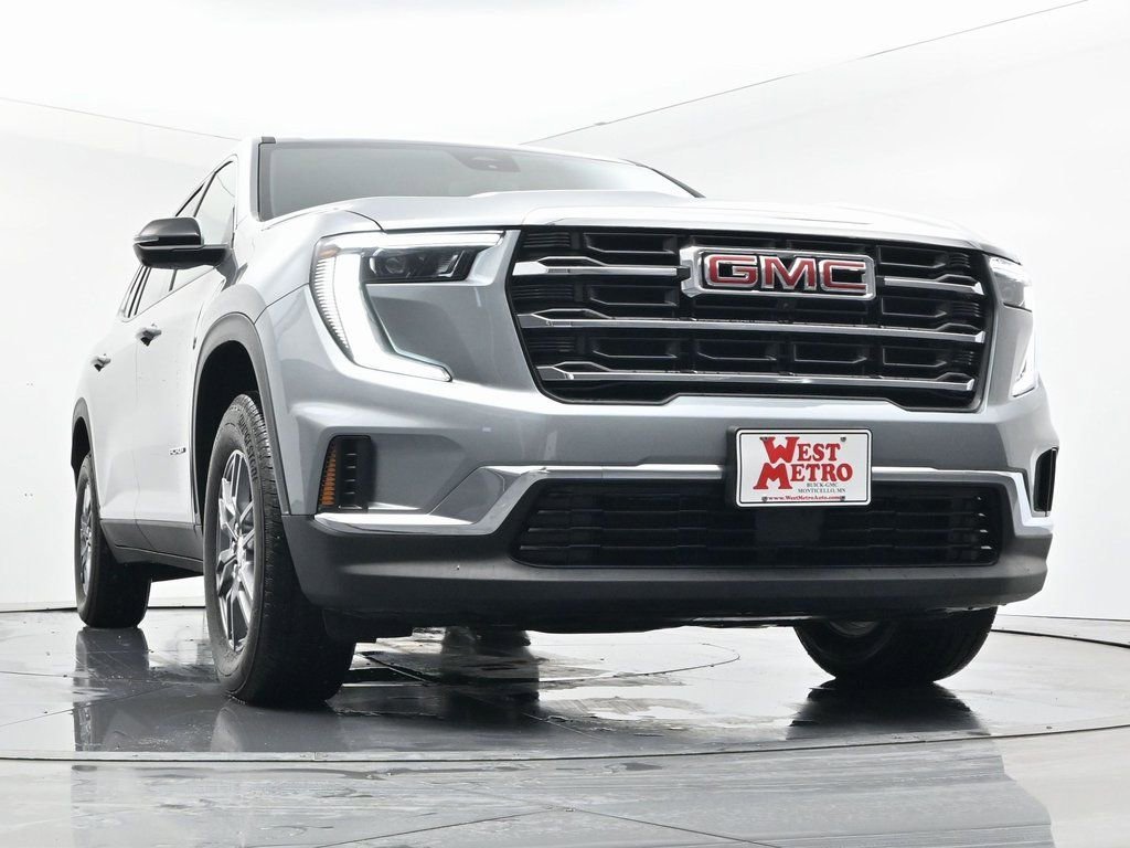 Used 2025 Sterling Metallic GMC Elevation image 30