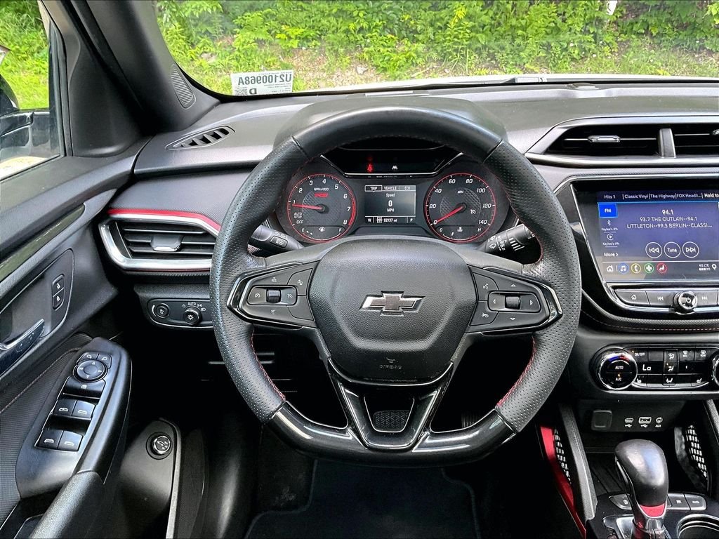Used 2021 Summit White Chevrolet RS image 17