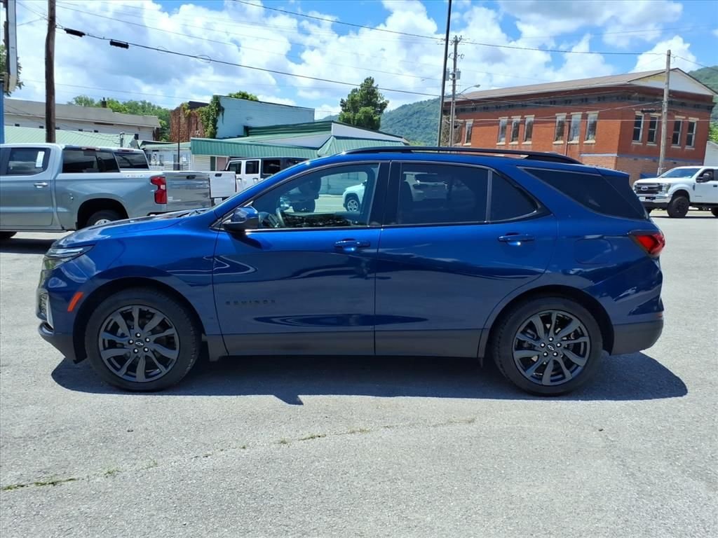 Used 2023 Blue Chevrolet RS image 4