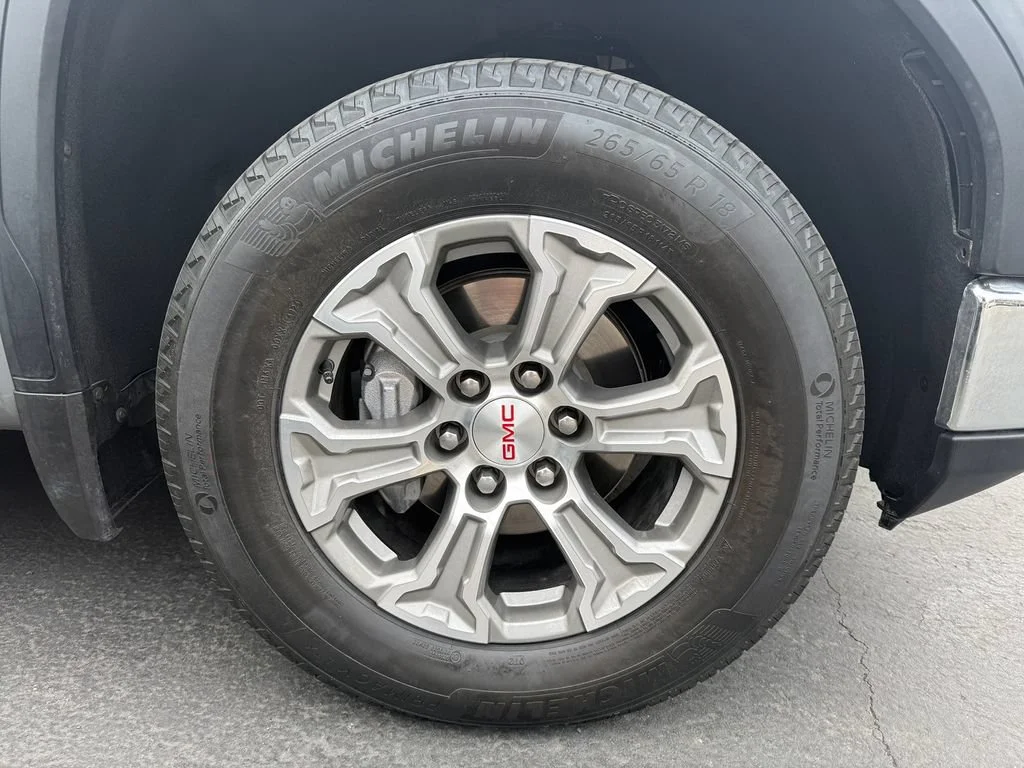 Used 2025 Sterling Metallic GMC SLT image 14