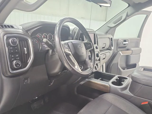 Used 2021 White Chevrolet LT Trail Boss image 18