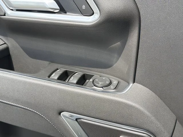 New 2026 Summit White GMC Elevation image 23