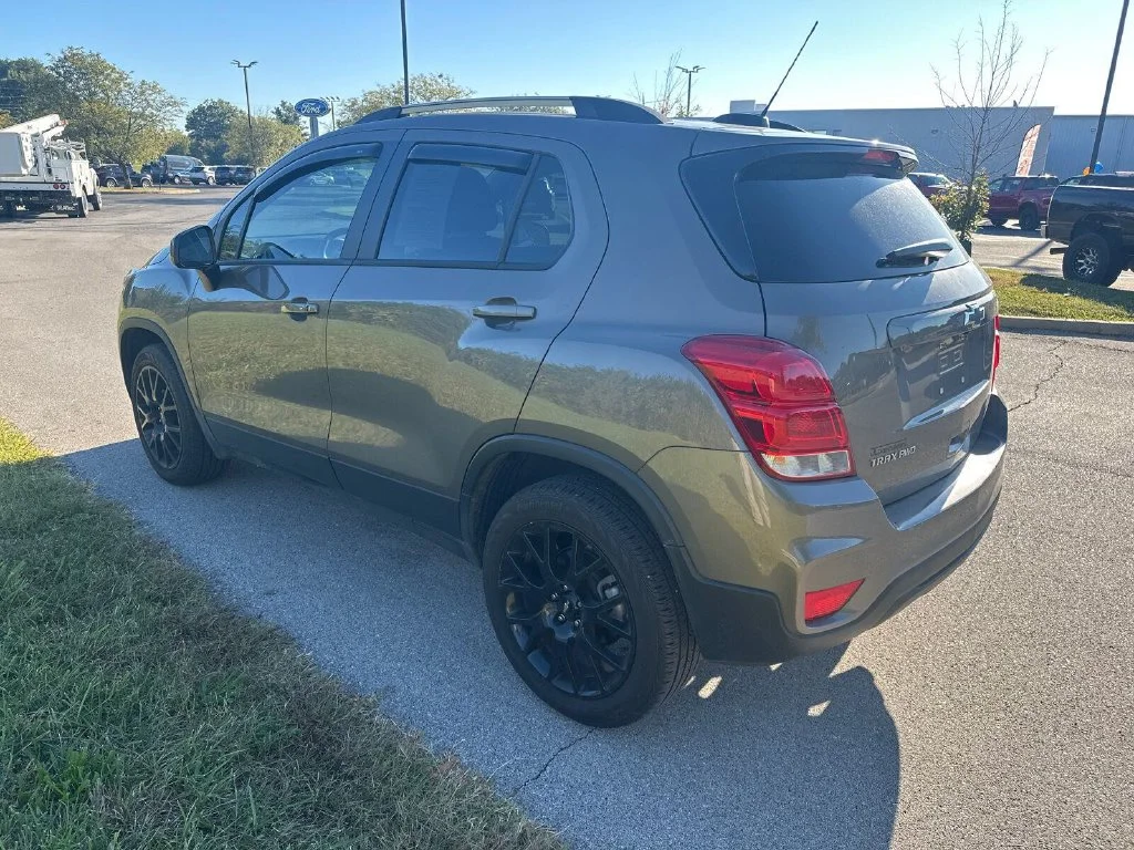 Used 2022 Gray Chevrolet LT image 11