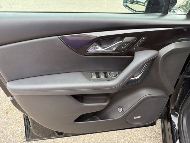 Used 2019 Black Chevrolet RS image 11
