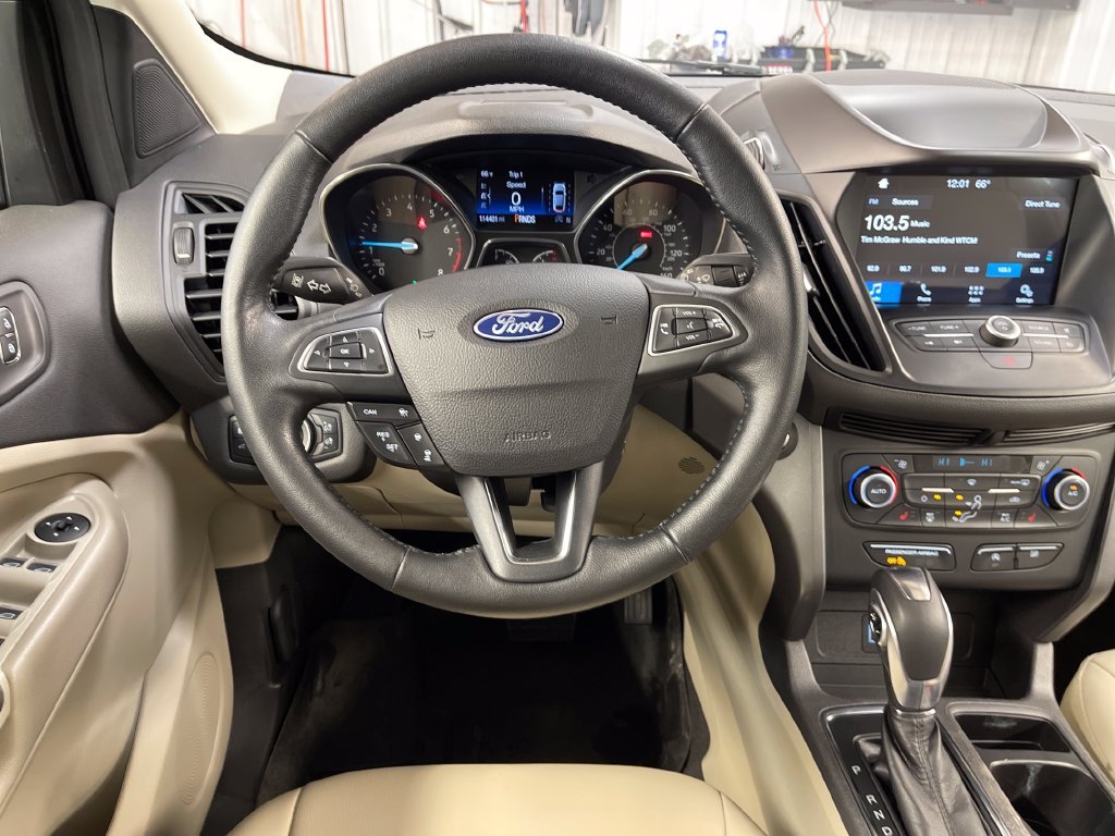 Used 2019 Green Ford SEL image 17