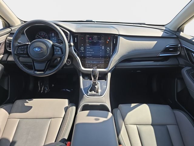 Used 2025 Silver Subaru Onyx Edition image 10