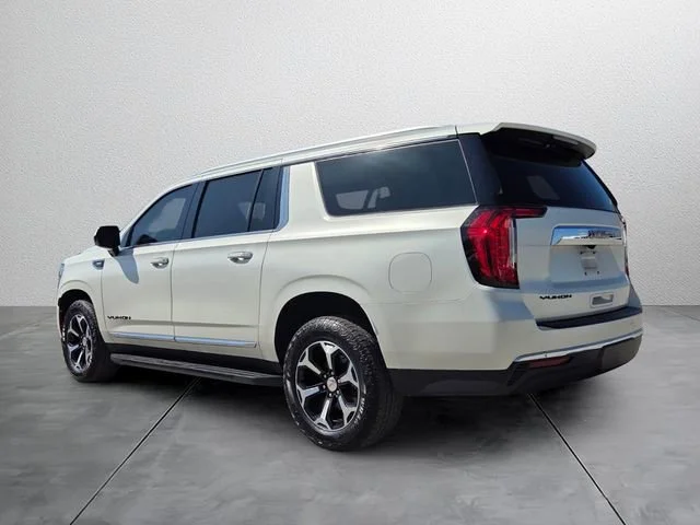Used 2021 SUMMIT WHITE GMC SLT image 3