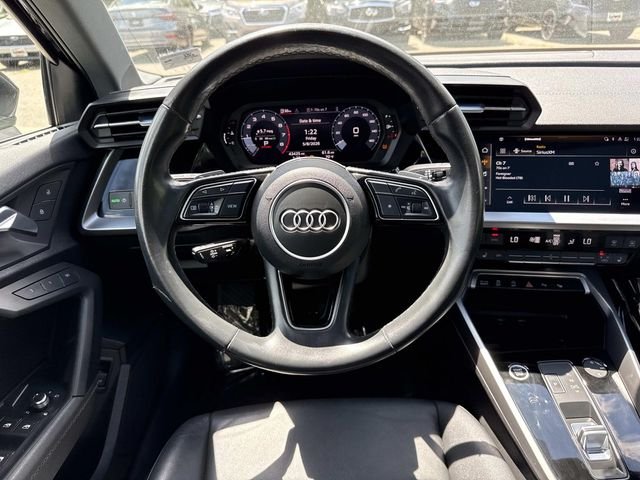 Used 2023  Audi 40 Premium image 17