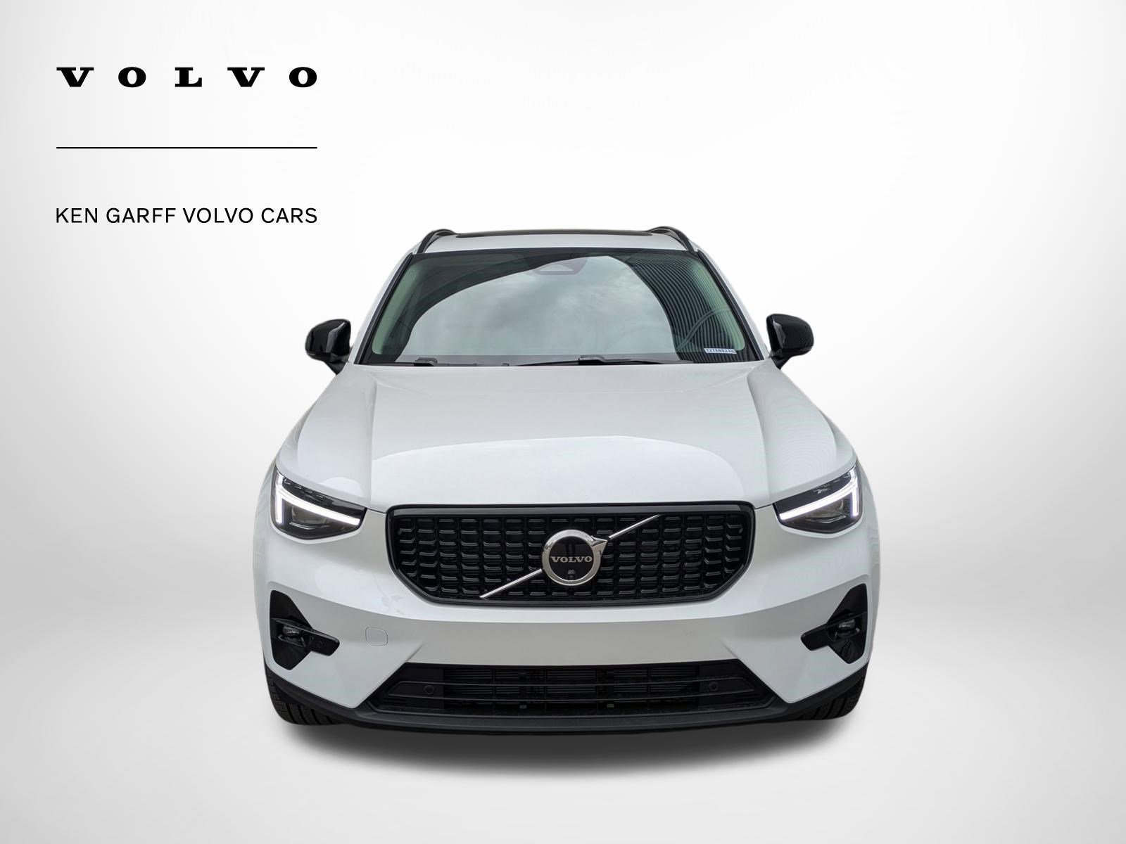 New 2026 Crystal White Volvo Plus image 9