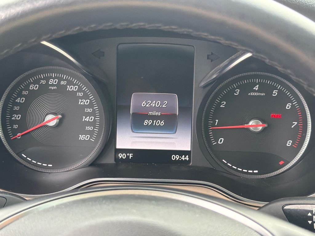 Used 2019  Mercedes-Benz GLC 300 image 27