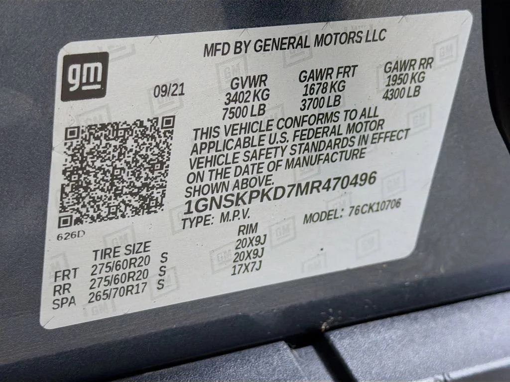 Used 2021 Gray Chevrolet Z71 image 32
