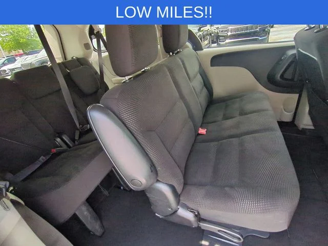 Used 2020 Blue Dodge SE image 30