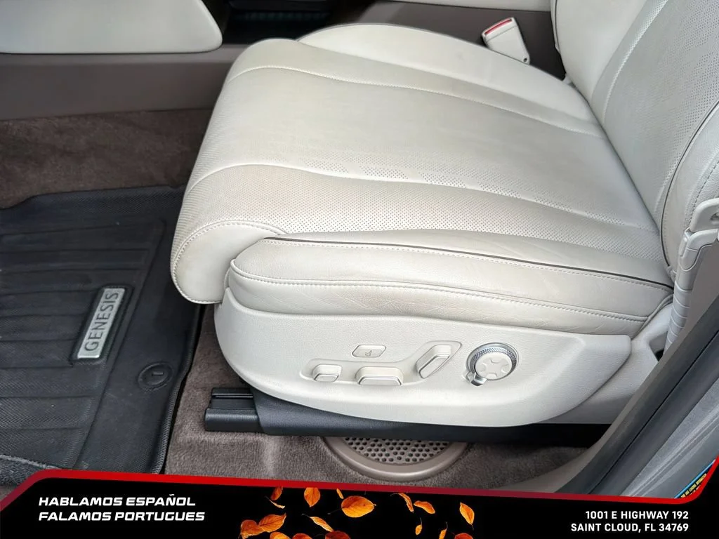 Used 2023 Silver Genesis 2.5T AWD image 13