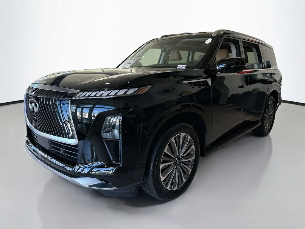 New 2027 BLACK OBSIDIAN INFINITI LUXE image 1