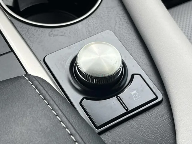 2022 Lexus RX 350 - Photo 36