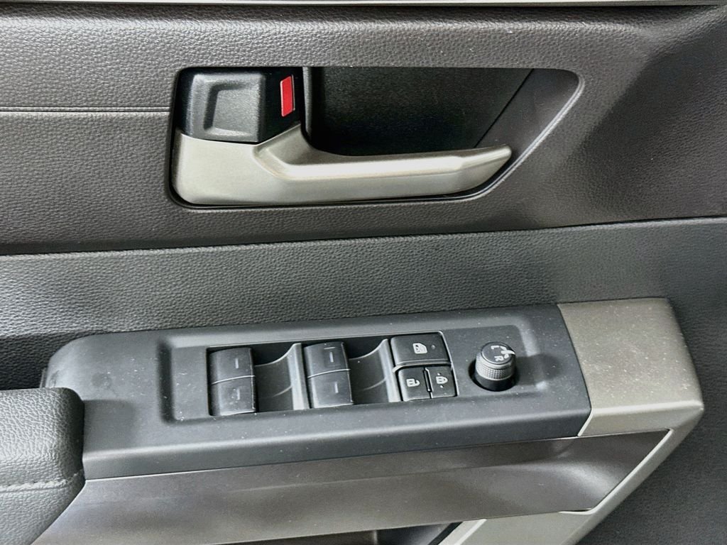 2025 Toyota Tundra SR5 - Photo 19