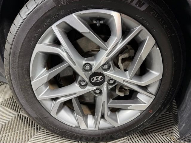 Used 2023 Carbon Blue Hyundai SEL image 2