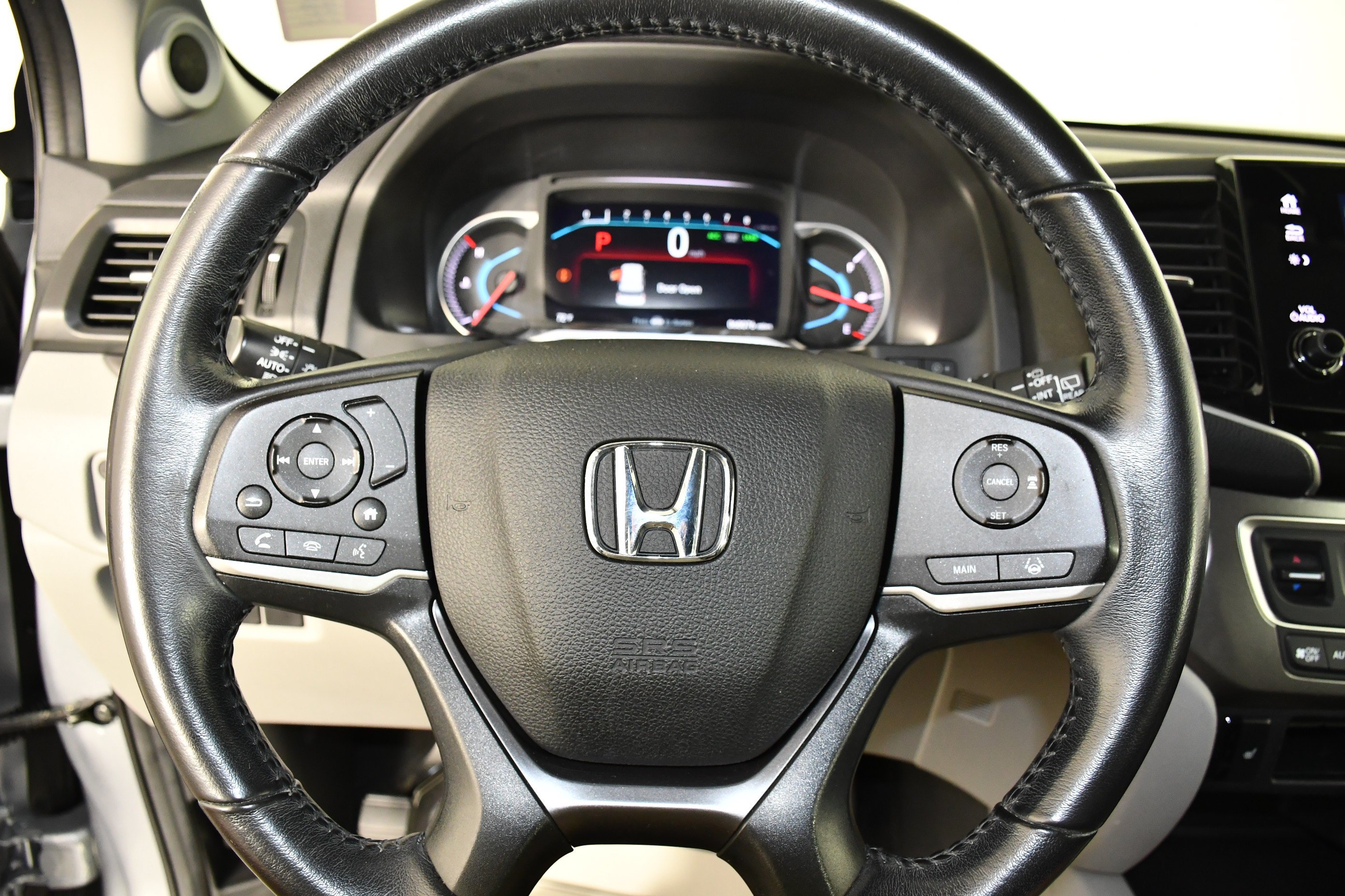 Used 2020 Lunar Silver Metallic Honda EX-L image 19