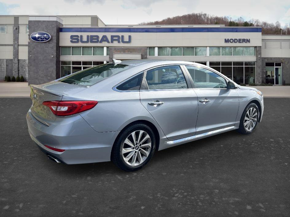 Used 2017 Shale Gray Metallic Hyundai Sport image 5