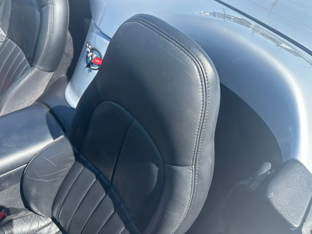 Used 1998 Silver Chevrolet Base image 3