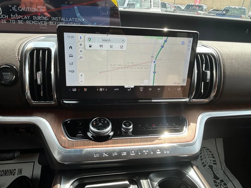 New 2027 Star White Metallic Tri-Coat Ford MAX King Ranch® image 16
