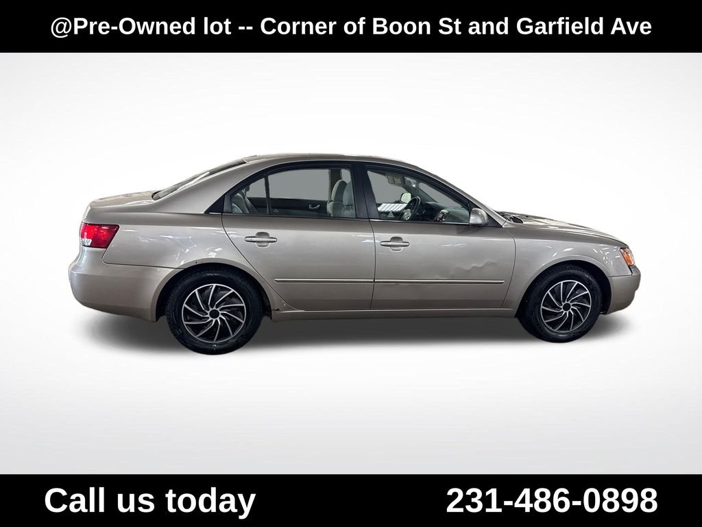 Used 2008 Beige Hyundai GLS image 6