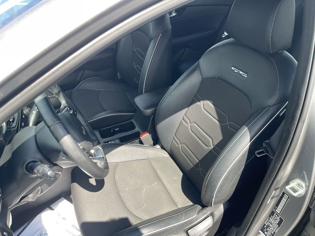 Used 2022 Gray Kia GT-Line image 14