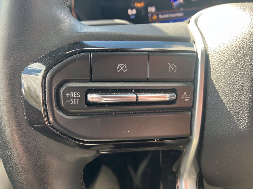 Used 2025 Black Chevrolet ZR2 image 13