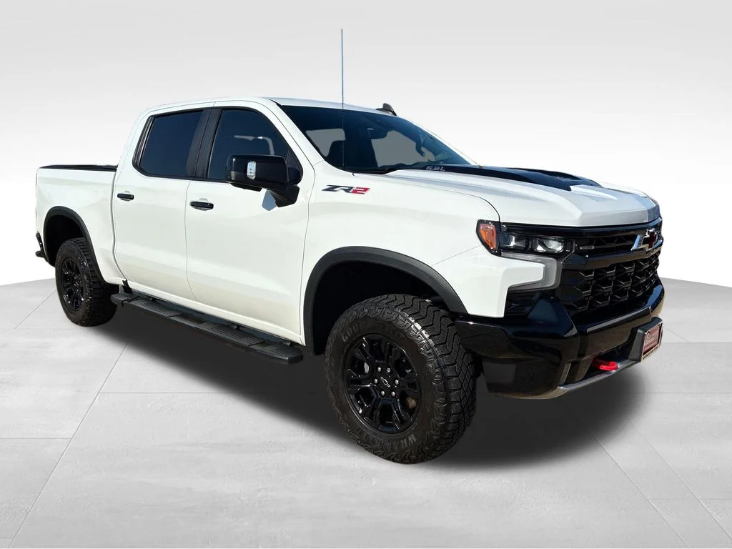 Used 2023 White Chevrolet ZR2 image 8