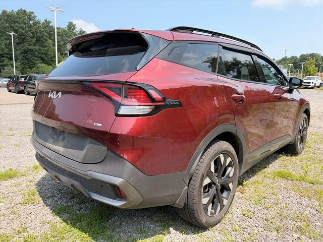 Used 2023 Red Kia X-Line image 11