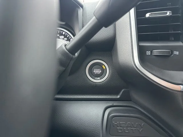 2025 RAM 2500 Big Horn - Photo 17