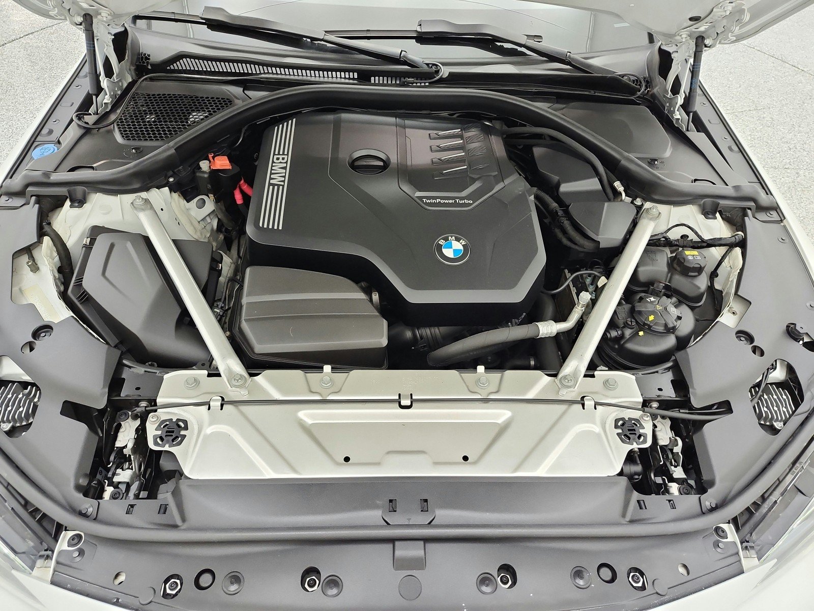 Used 2021 Alpine White BMW 430i Coupe image 16