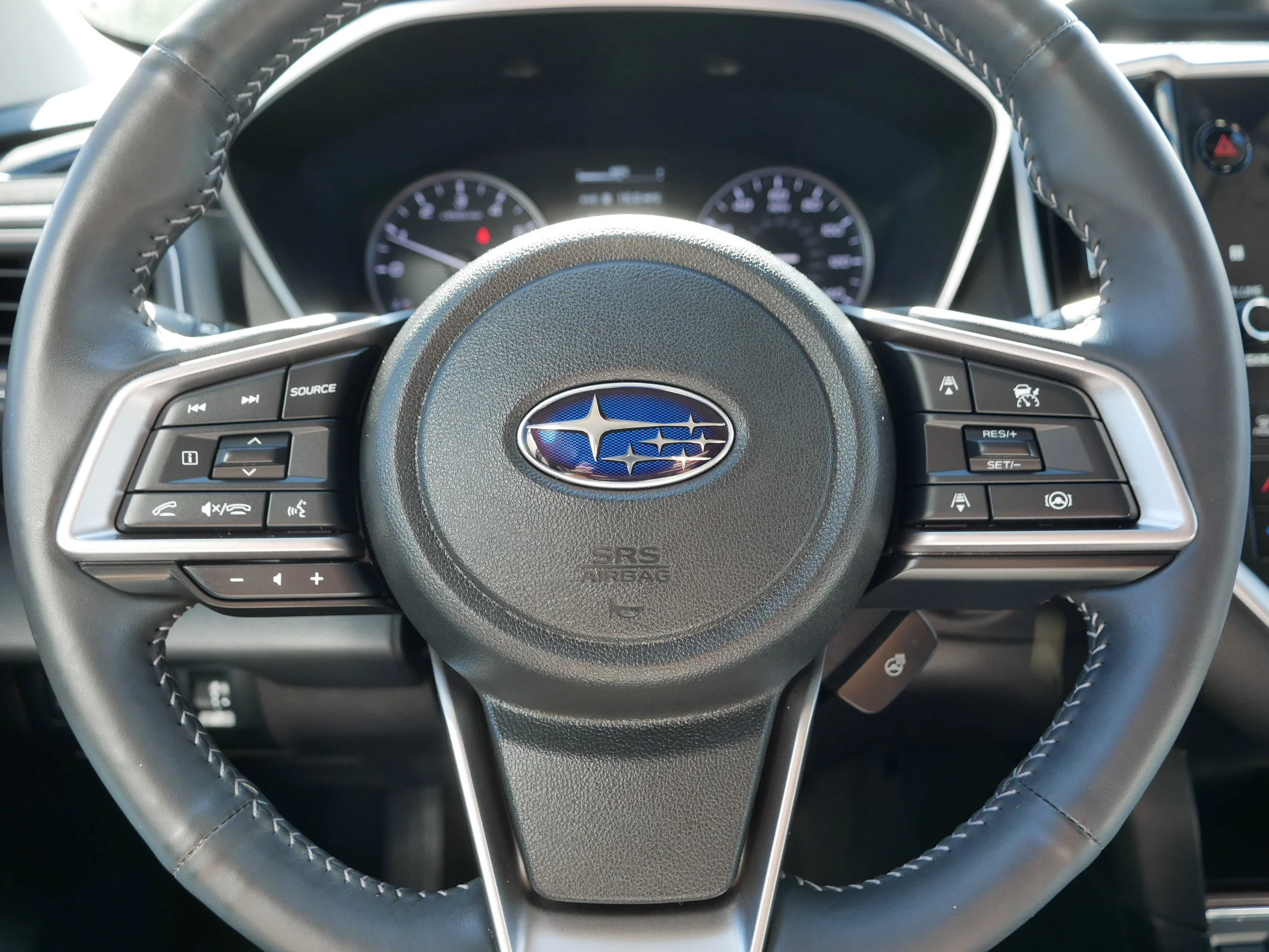 Used 2023 Crystal Black Silica Subaru Touring image 25