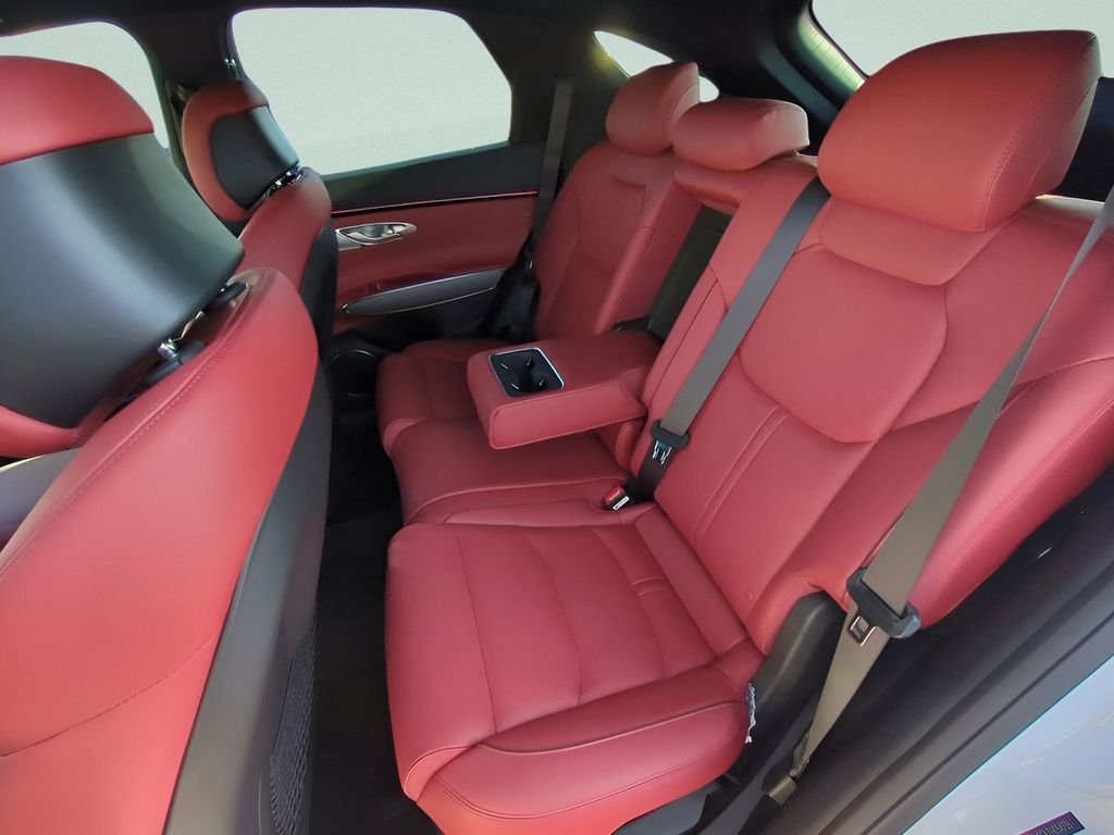 2026 GENESIS GV70 Sport Advanced - Photo 10