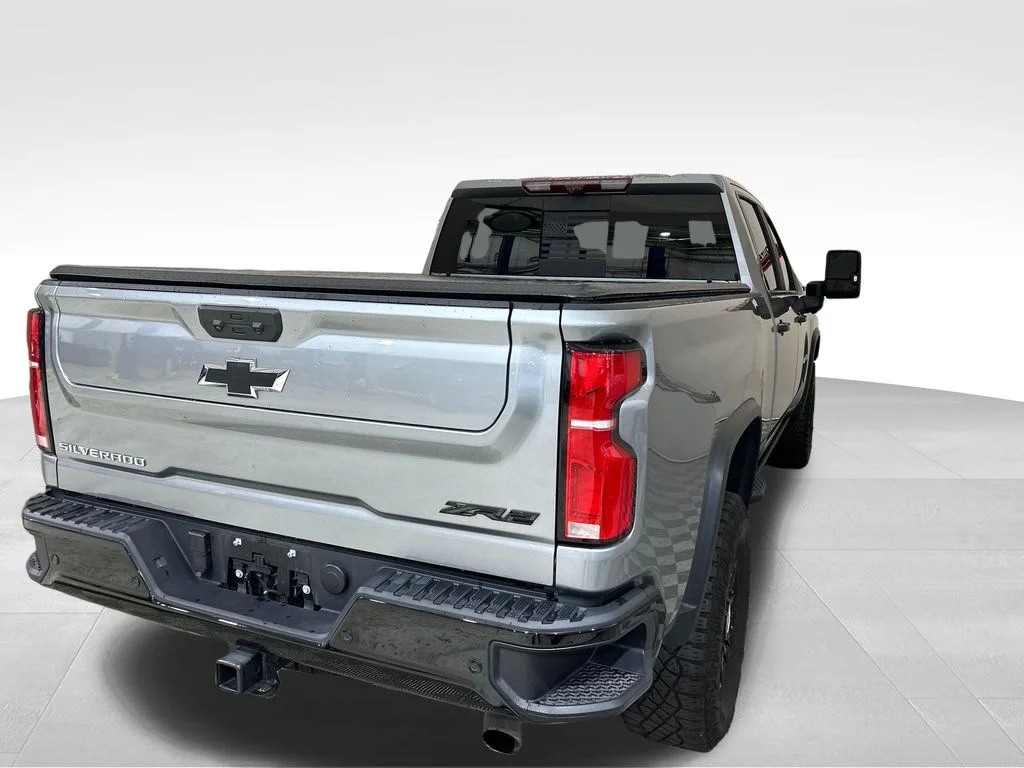 Used 2024 Gray Chevrolet ZR2 image 6