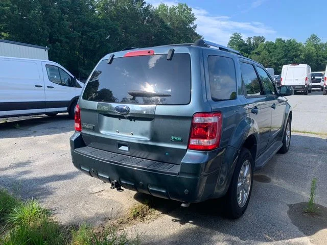 Used 2010 Steel Blue Metallic Ford Limited image 9