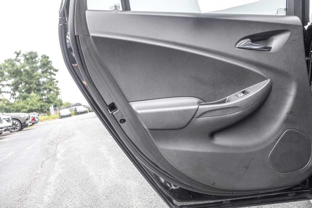 Used 2017 Black Chevrolet Premier image 29