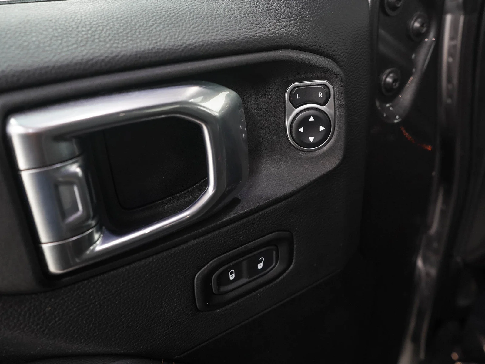 Used 2021 Gray Jeep Unlimited Sahara High Altitude 4x4 image 21