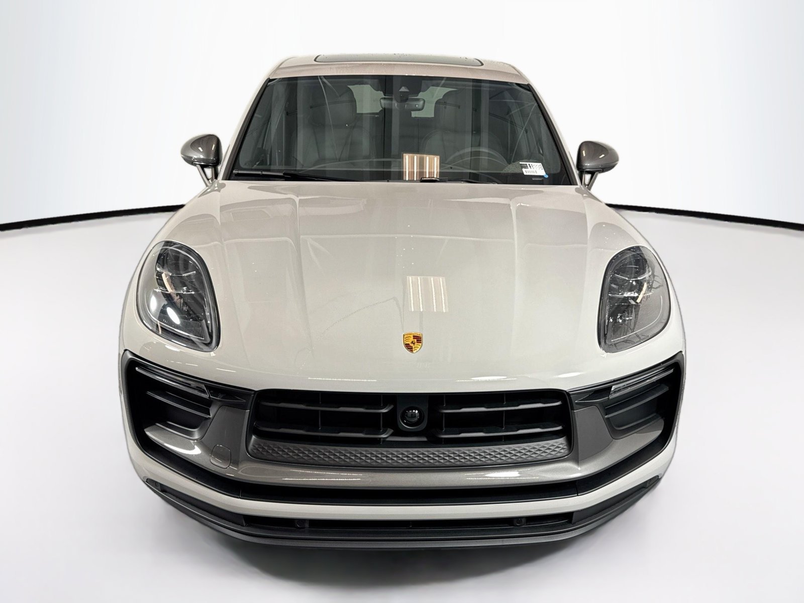 Used 2026 Chalk Porsche T image 6