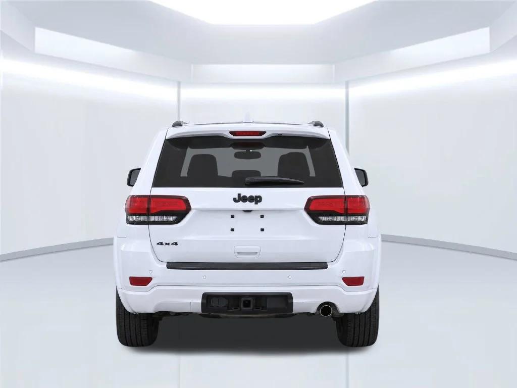 Certified Used 2020 White Jeep Altitude image 8
