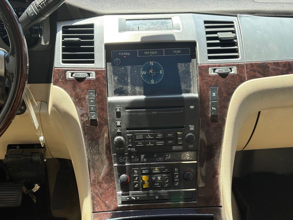 Used 2007 Black Cadillac Base image 14