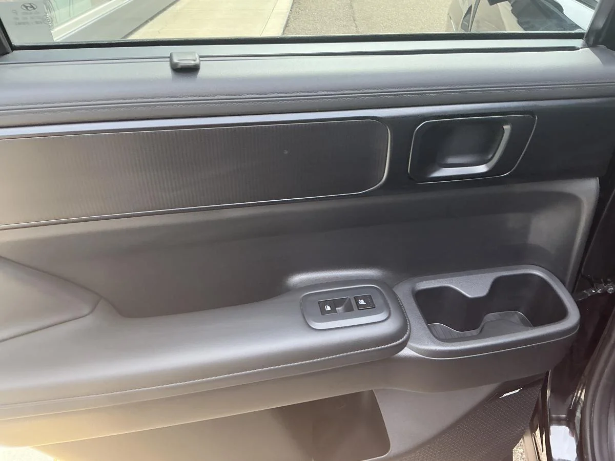 Used 2024 Black Hyundai Ultimate Calligraphy image 31