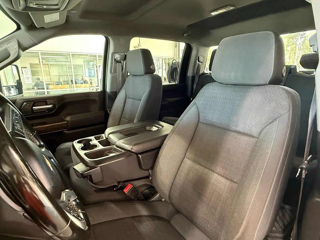 Used 2023 Summit White Chevrolet LT image 12