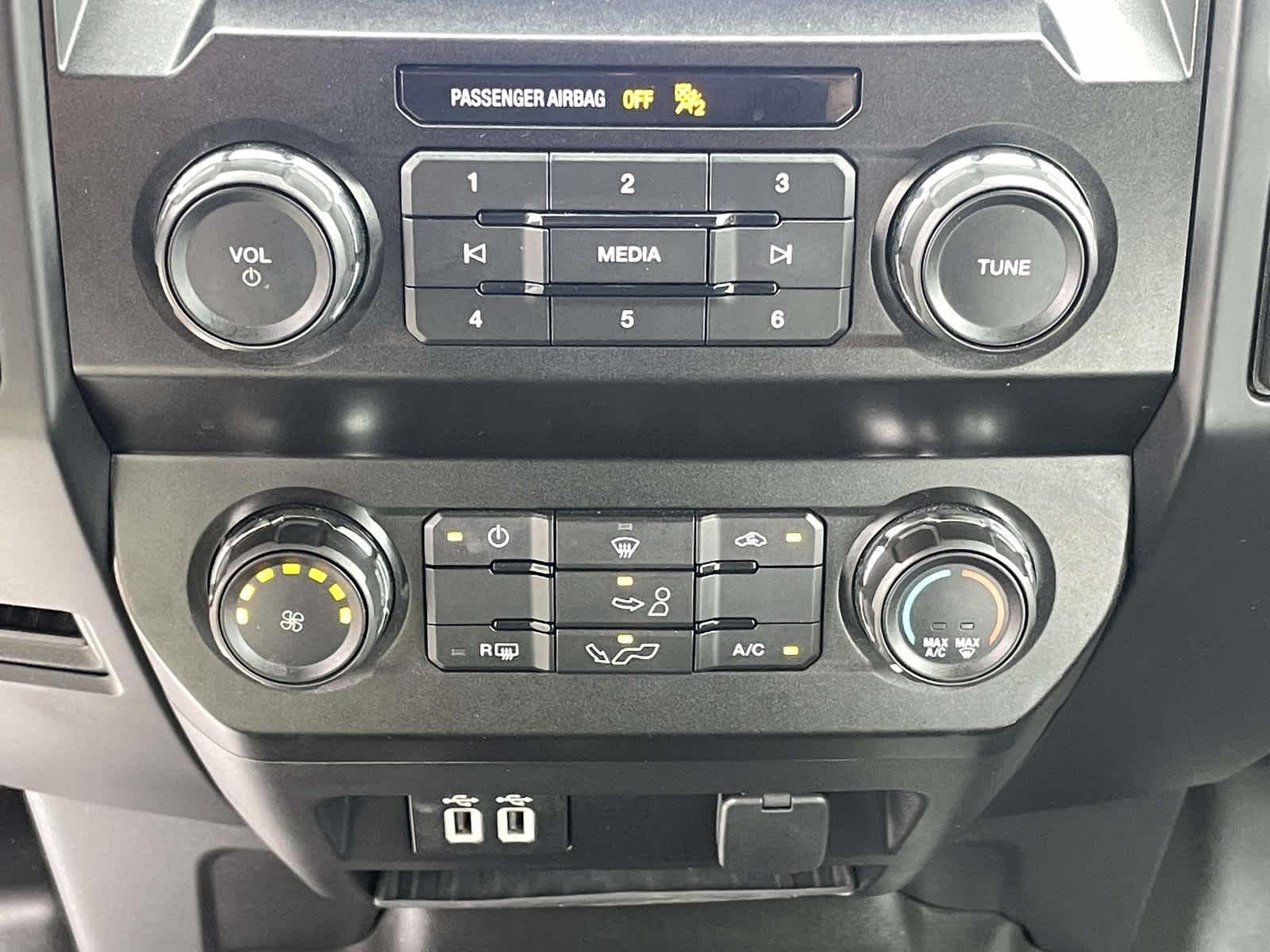 Used 2020 Abyss Gray Ford XL image 32