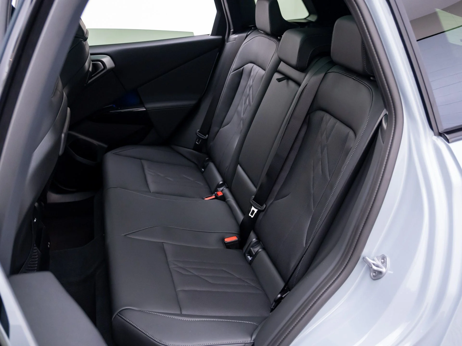 New 2026 Gray BMW 30 xDrive image 17