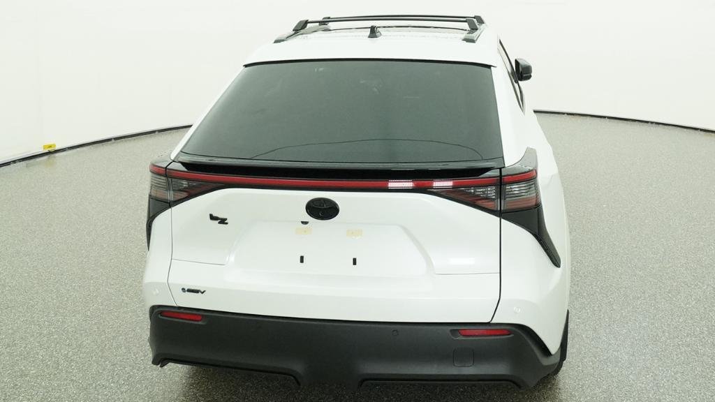 New 2026 Wind Chill Pearl Toyota XLE image 47